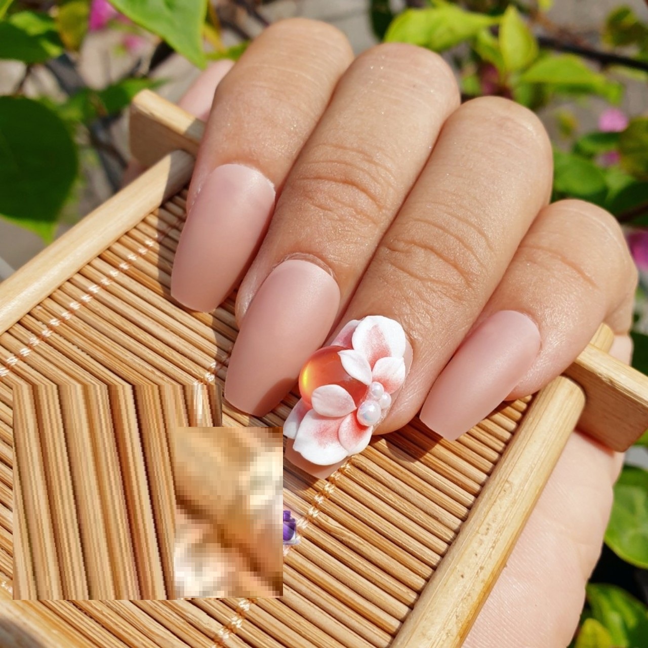 Hoa bột ôm đá mắt mèo đính móng (combo 4 bông) BYH013