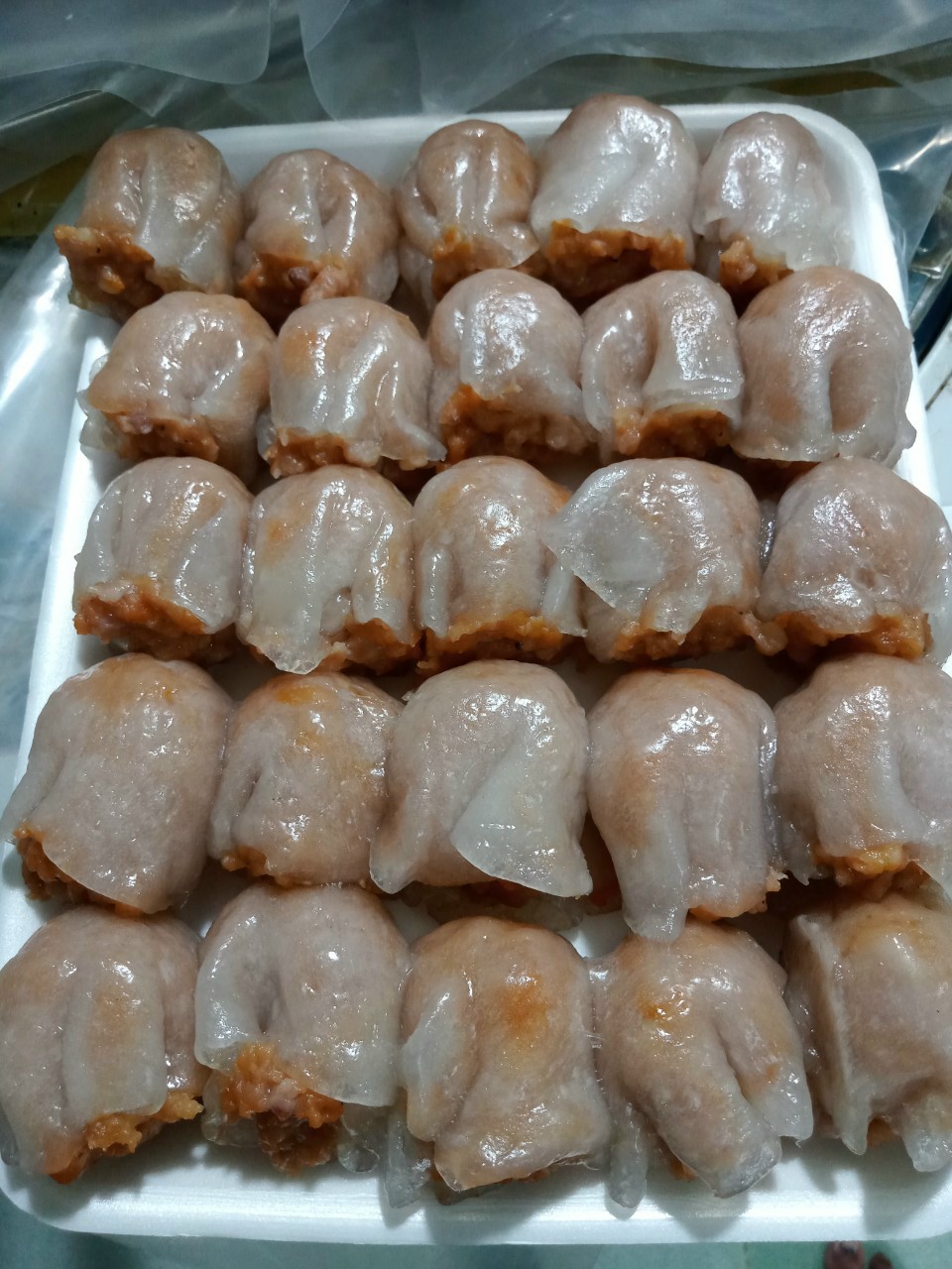 Dimsum Há Cảo Tôm Lựu  900gam khay 25 viên