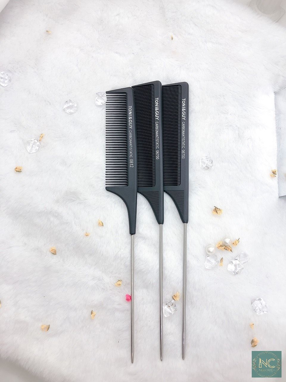 Lược Đánh Rối Đuôi Sắt Toni and Guy