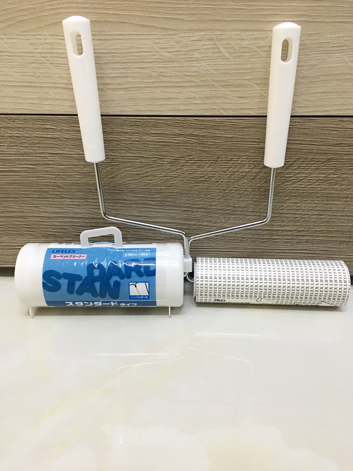 [HCM] FREESHIP MAX Cây lăn bụi quần áo Nhật Bản 16cm 90 lớp (có lõi lăn )