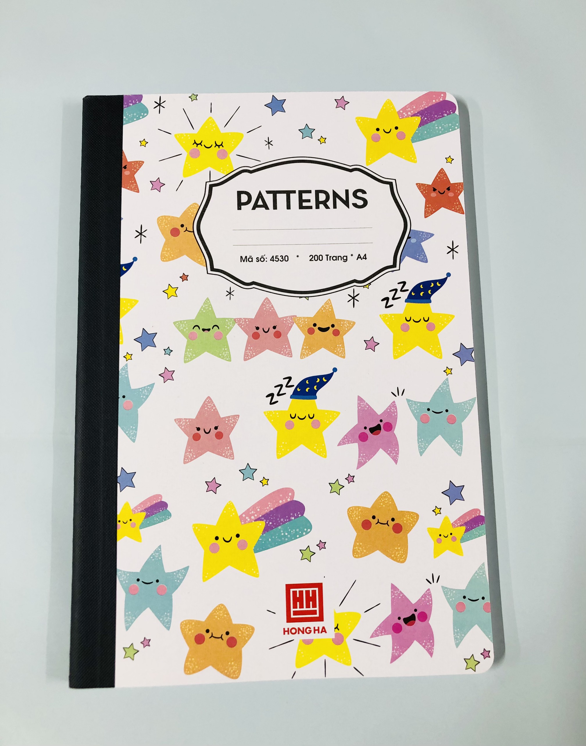 Sổ Patterns 200T A4 Hồng Hà Dòng Kẻ Rõ Nét