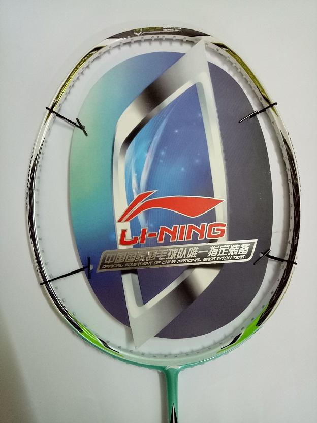 Vợt cầu Lông Li-ning khung cacbon