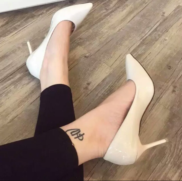 Giày gót nhọn công sở màu cà phê đậm