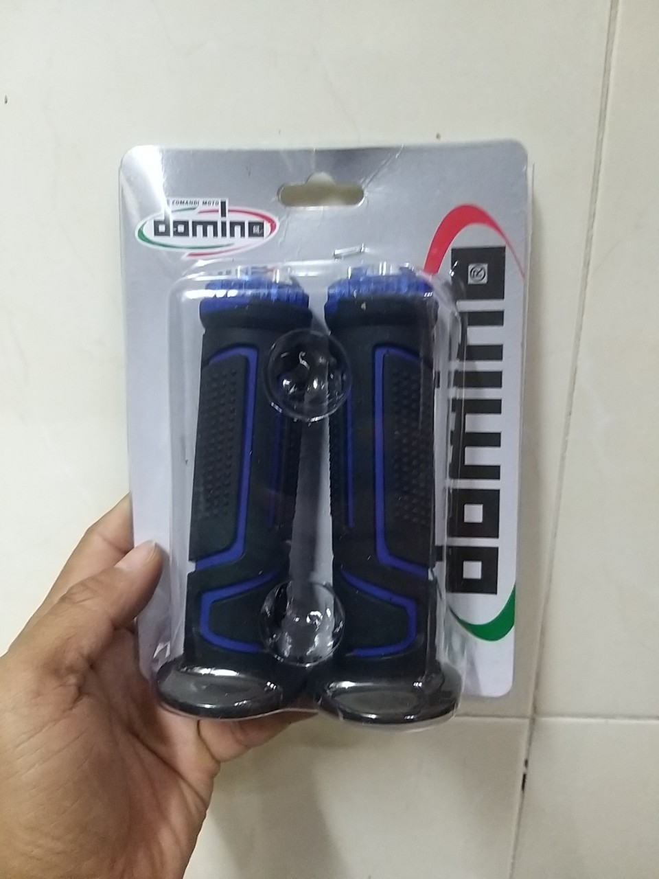 BAO TAY DOMINO SỌC GÙ