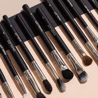 Cọ trang điểm mắt Makeup Brush 6Ss INGLOT