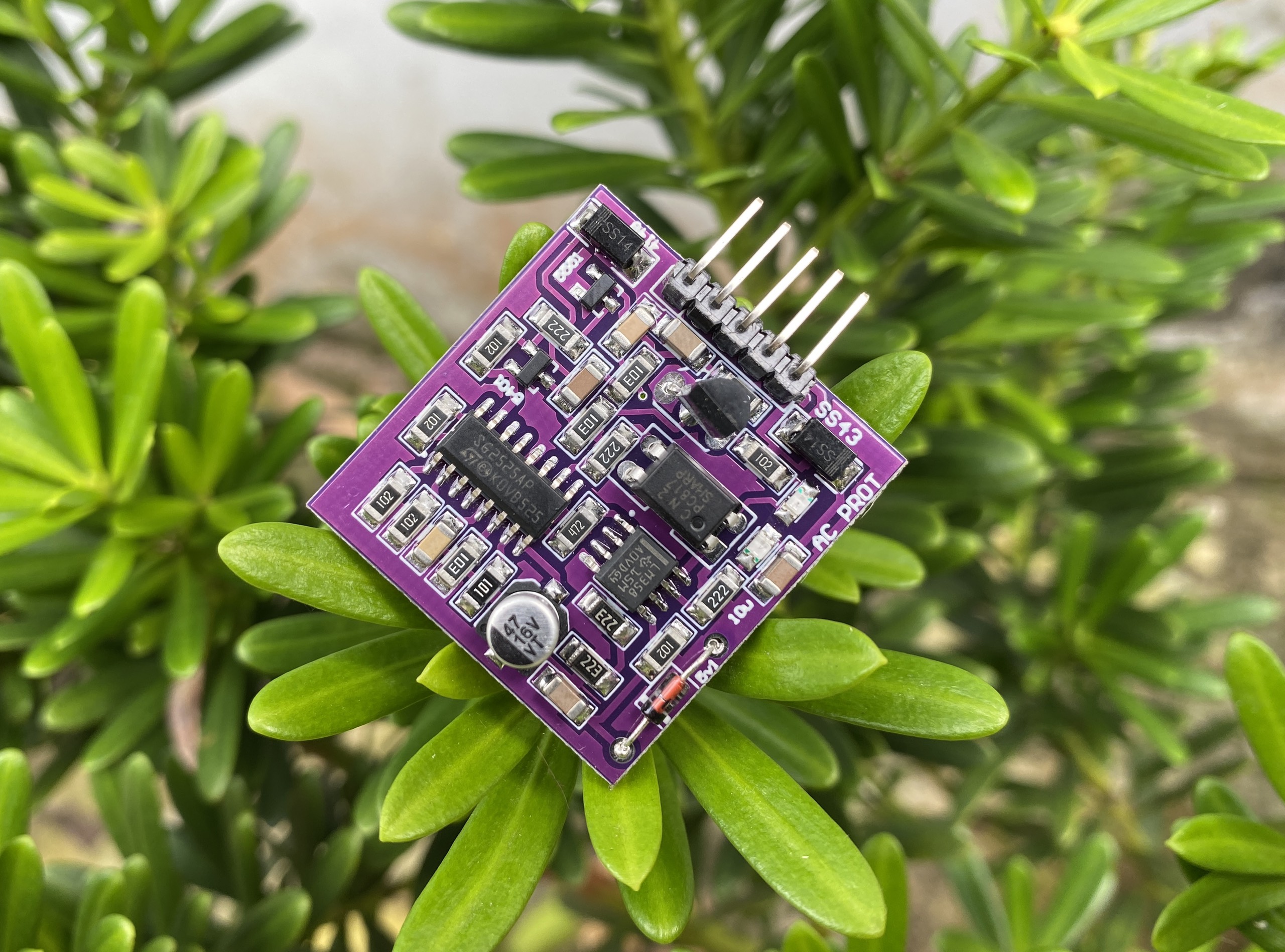 Oscillator circuit SG3525 have instructions