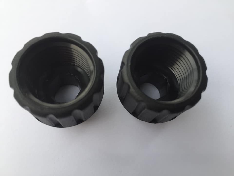 2 chiếc lơ 21 bằng nhựa cao cấp