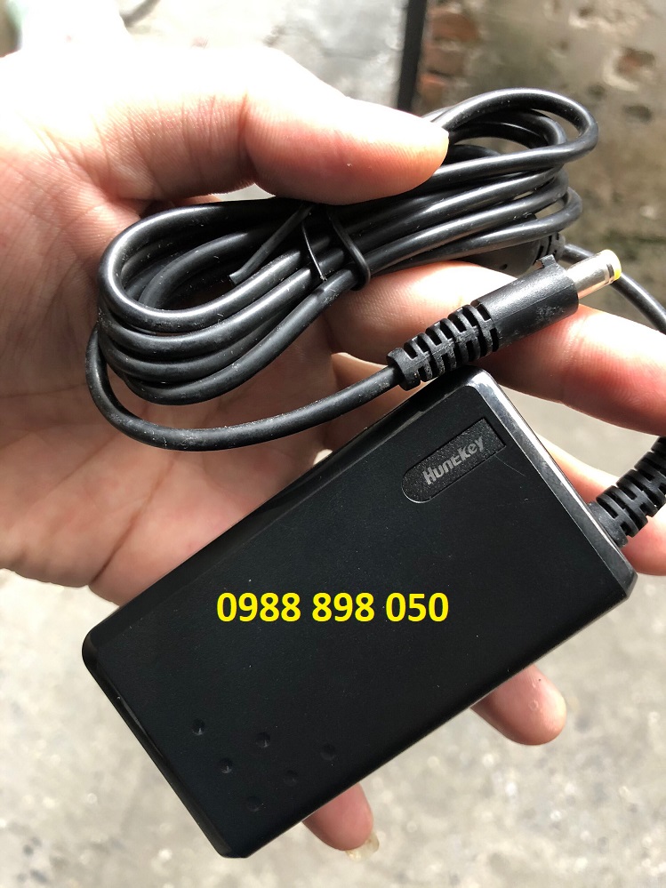 Adapter DC 8v 2a huntkey