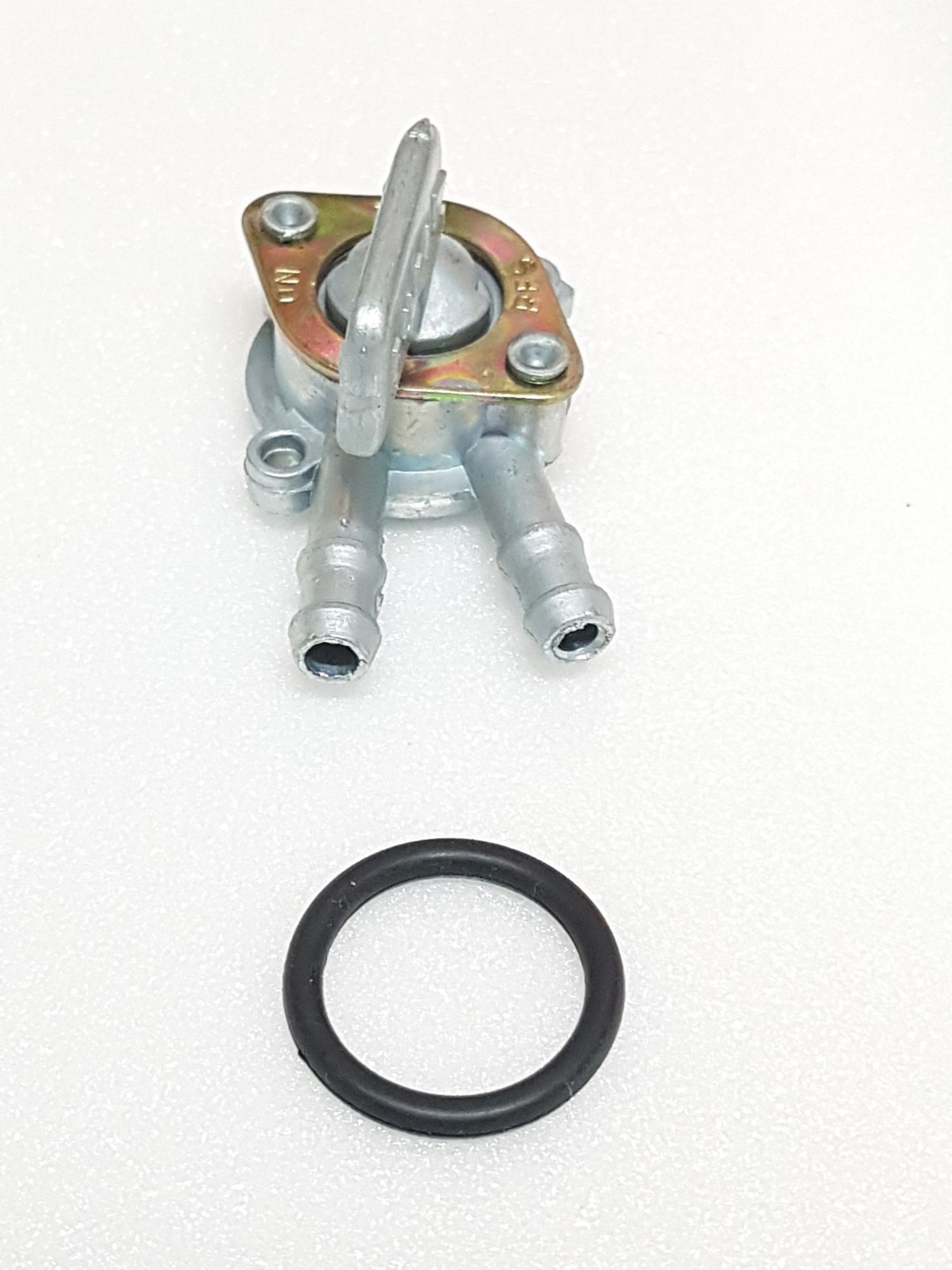 [HCM]KHÓA XĂNG XE CÚP 50 .2.ỐNG