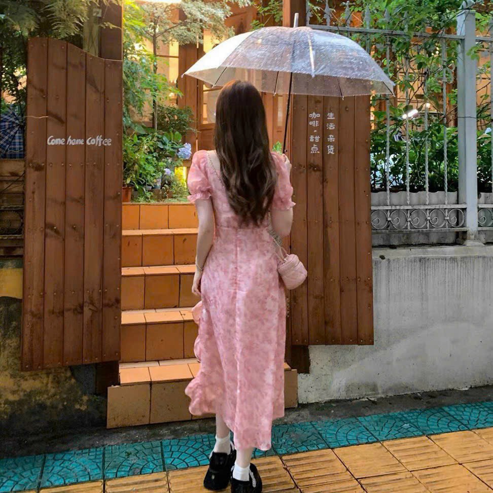 Đầm nữ thời trang mặc đi chơi chất voan hoa tay ngắn khoét cổ cúp ngực có mút váy maxi chéo tà xẻ đùi phong cách