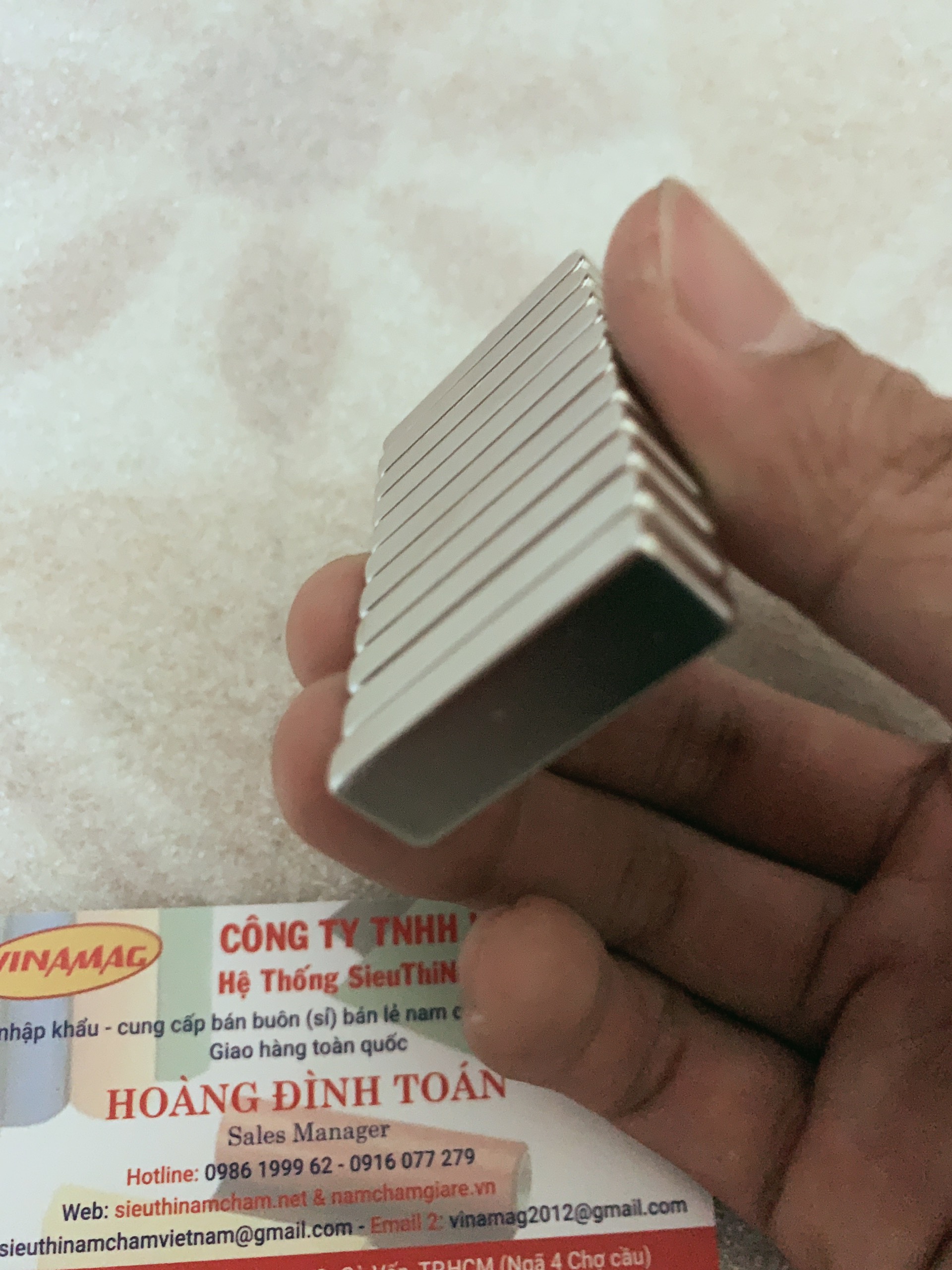 Nam châm đất hiếm kích thước 30x10x5mm ( set 5 viên )
