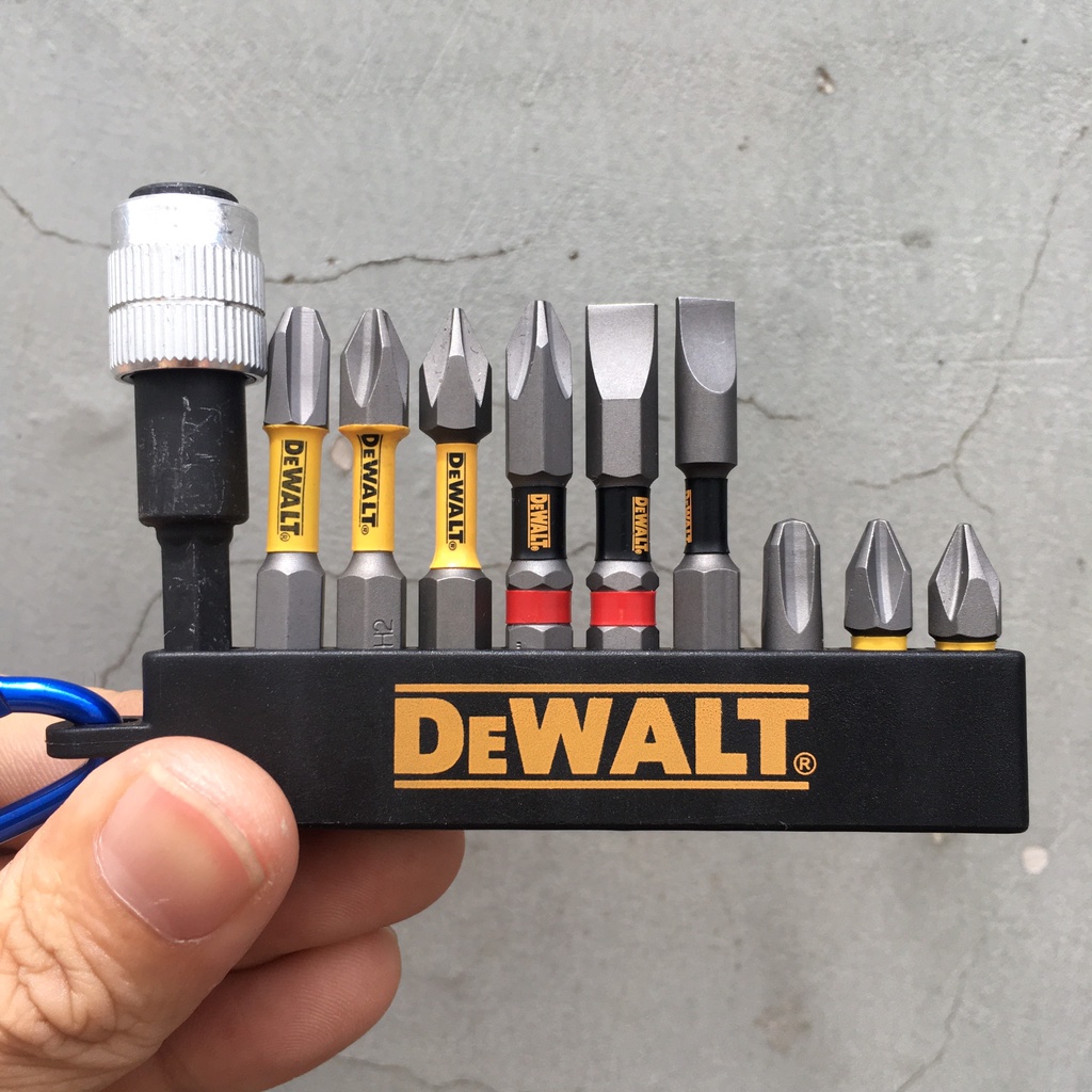 Đế Gắn Mũi Vít 10 Lỗ Có Móc Treo Hãng DWalt