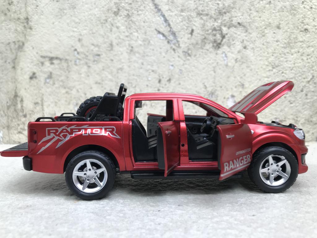 Mô hình xe PICKUP FORD Ranger Raptor 2021 1:32
