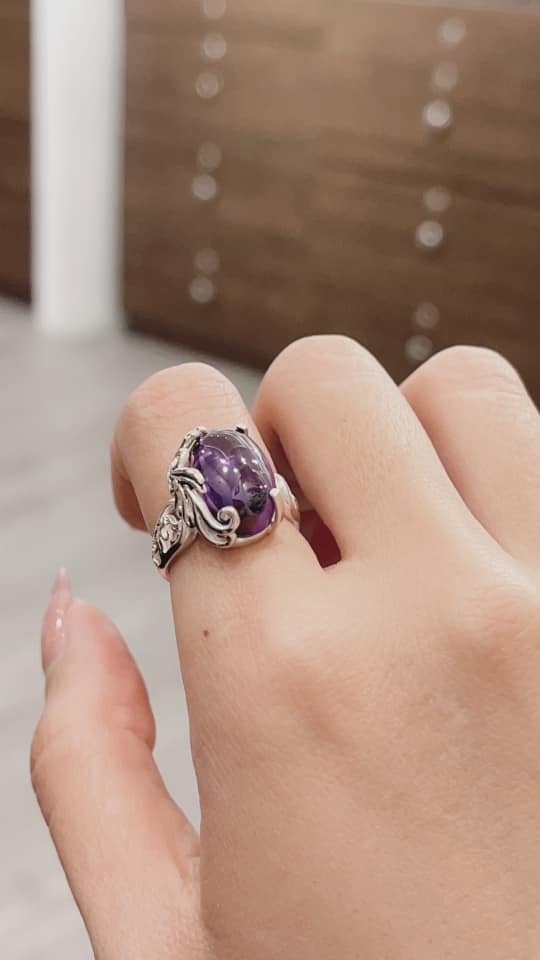 Nhẫn phượng hoàng đá ngọc
