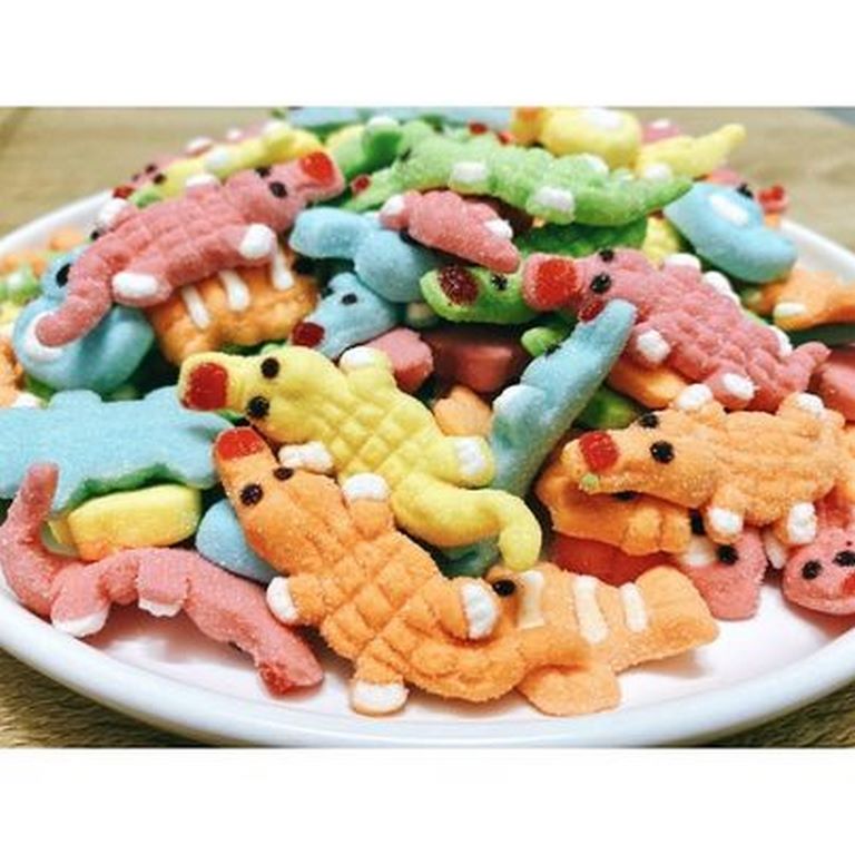 Kẹo Dẻo Cá Sấu - Tuổi Thơ 100G