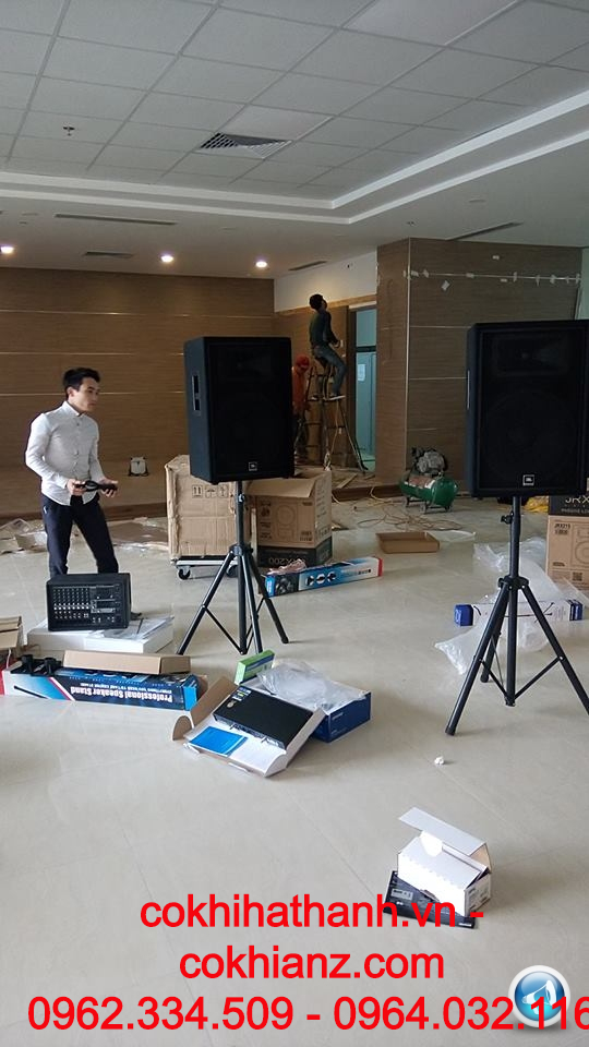 GIÁ ĐỠ LOA HỘI TRƯỜNG 2 CHIẾC HÀNG CAO CẤP