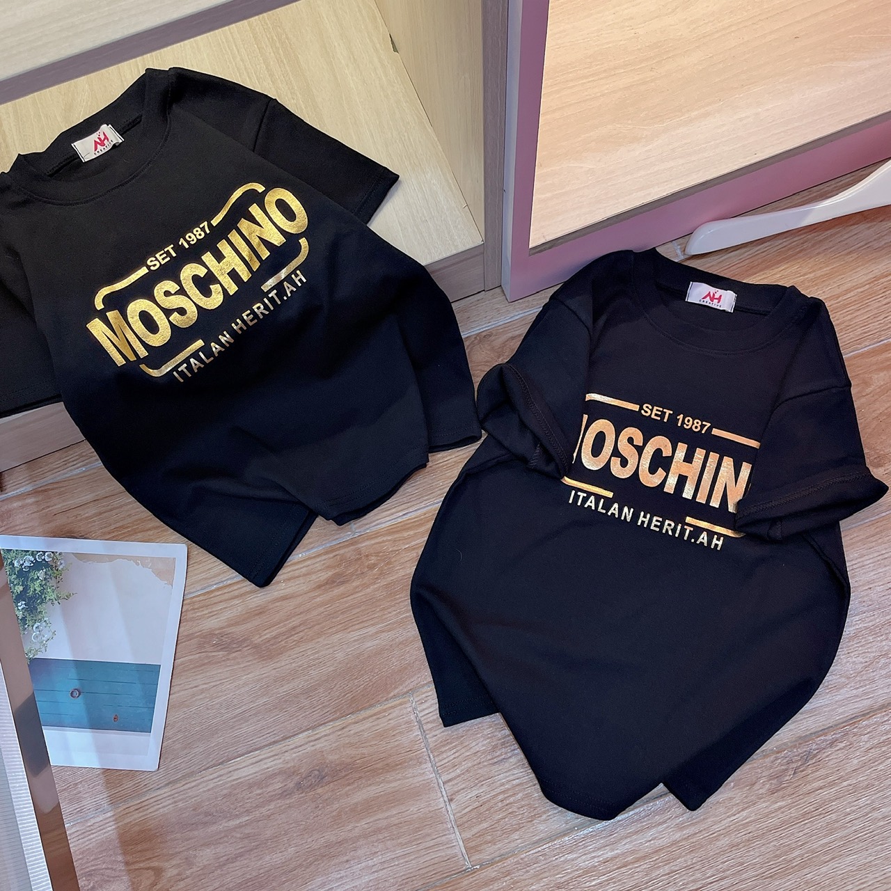 Áo thun babytee dáng ôm nữ phối chữ nhũ ( babytee Nhũ )