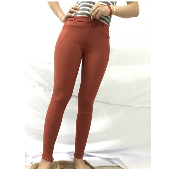 Quần ôm body kaki size 40-60kg (khách mua coi phần mô tả dùm shop nhé)