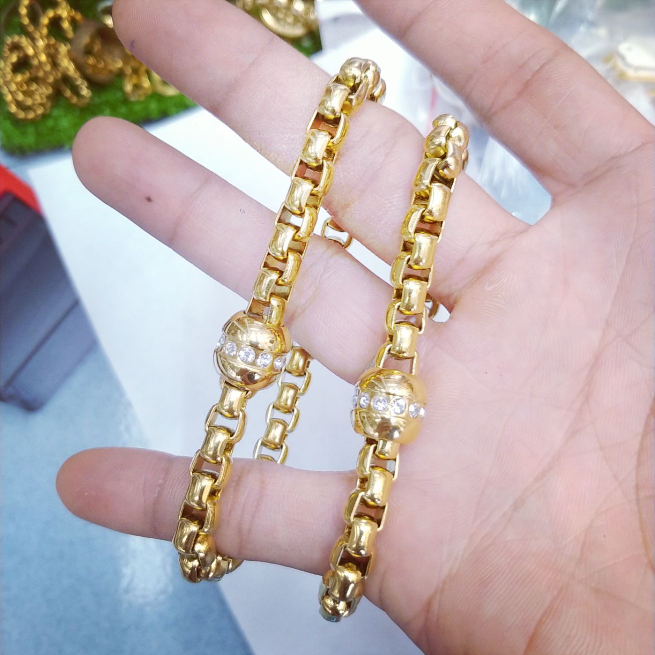 (Dùng lâu dài cả năm)Lắc Tay Nam Ống Vuông 7mm Khóa Từ- Dùng tắm rửa thoải mái không đen rỉ