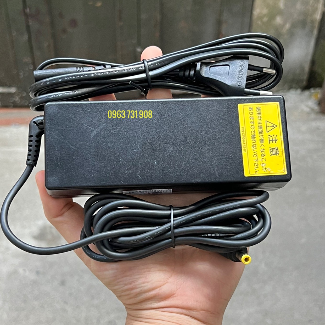 SẠC LAPTOP FUJITSU 19V-3.42A 65W