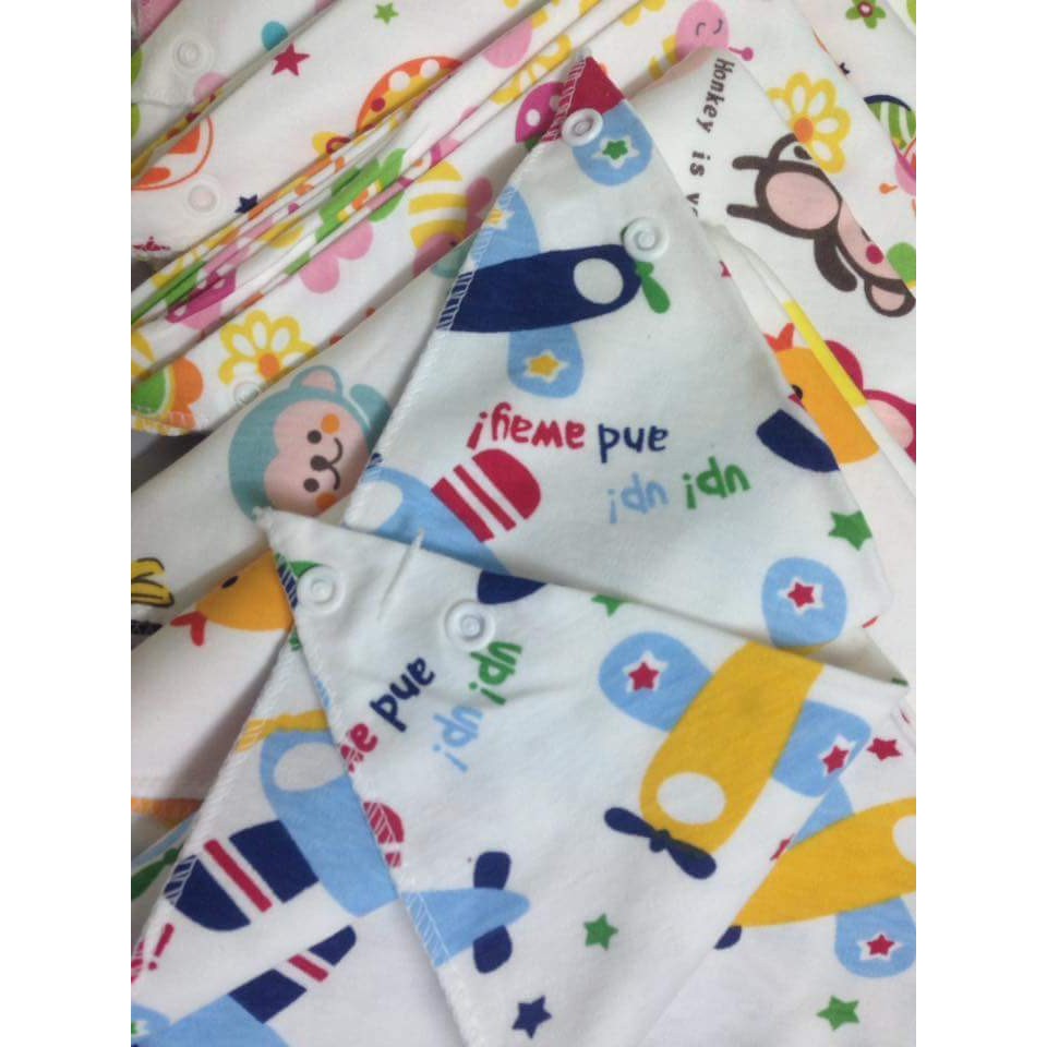 Sét 5 Khăn Yếm Tam Giác Cotton Cho Bé