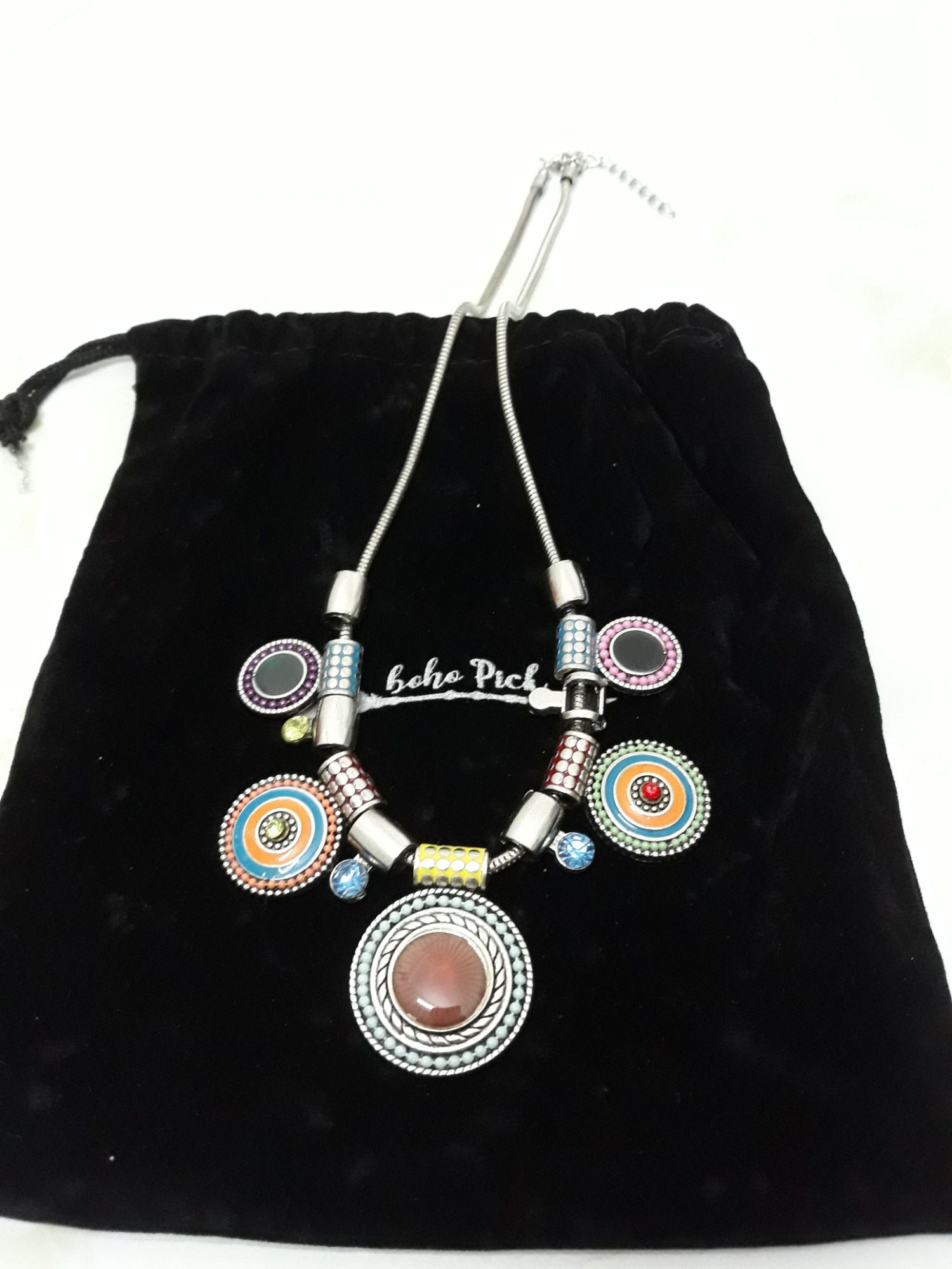 Vòng cổ kim loại phong cách boho