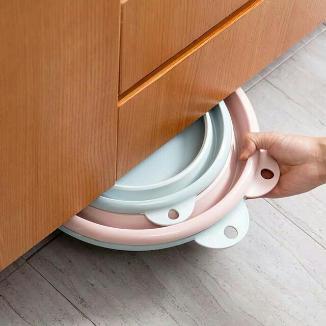 Chậu gập gọn cỡ trung rất thông minh và tiện lợi
