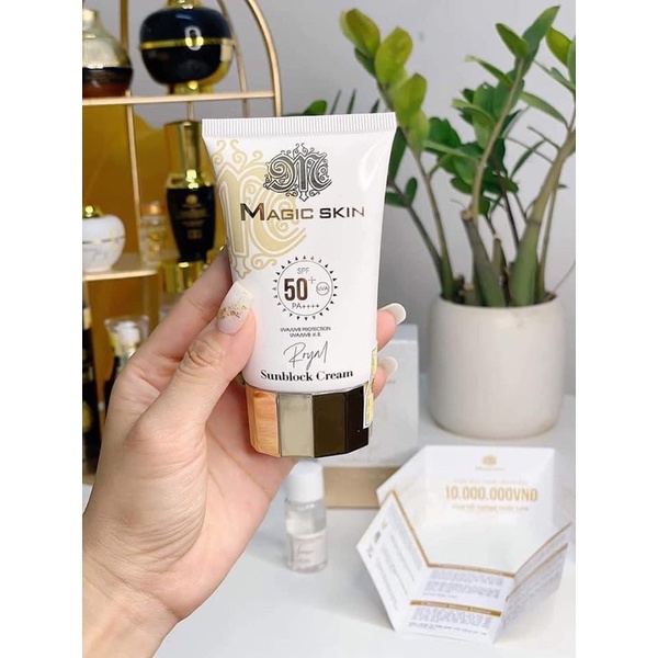 Kem Chống Nắng Thảo Dược Magic Skin Mới