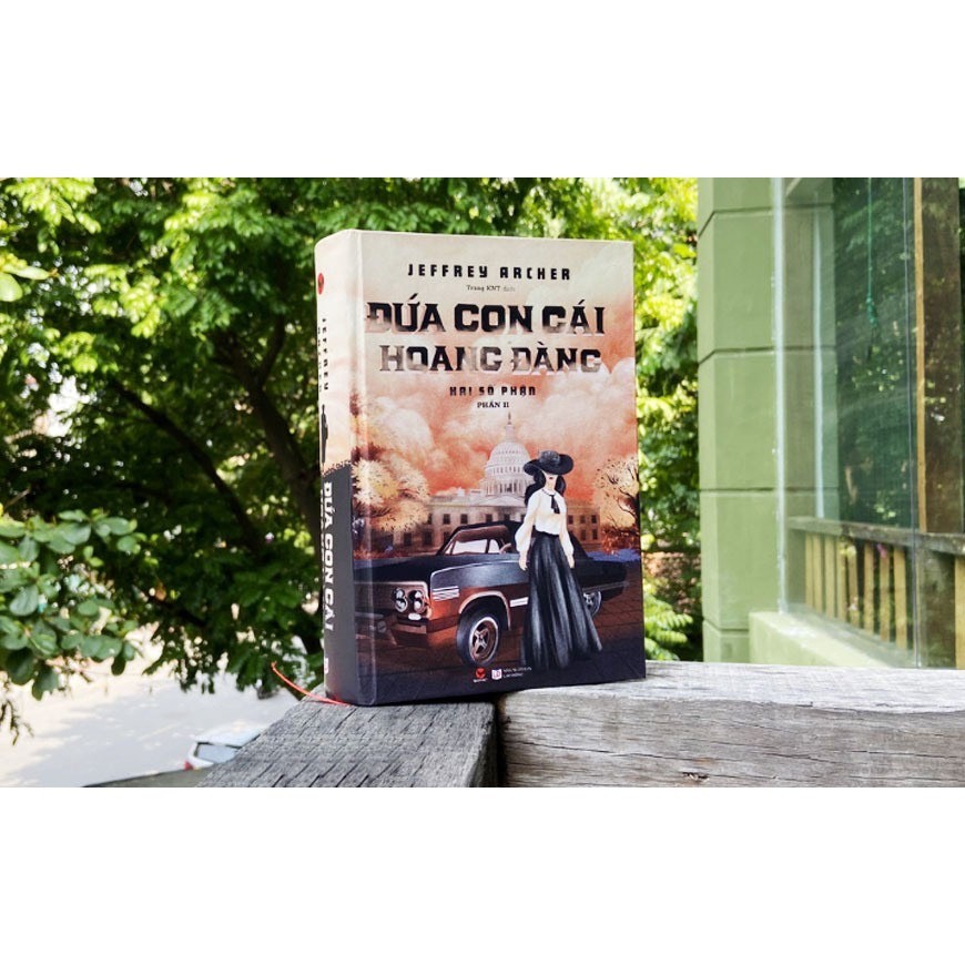 Sách - Đứa con gái hoang đàng - BachVietbook