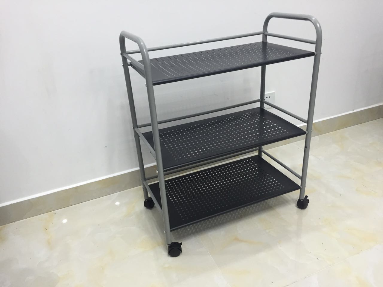 Giá để đồ ăn nhà hàng lẩu, giá để đồ nướng xiên que bằng sắt nghệ thuật ba tầng, giá để đồ nhà bếp, giá để đồ nhà hàng, xe đẩy, giá để đồ