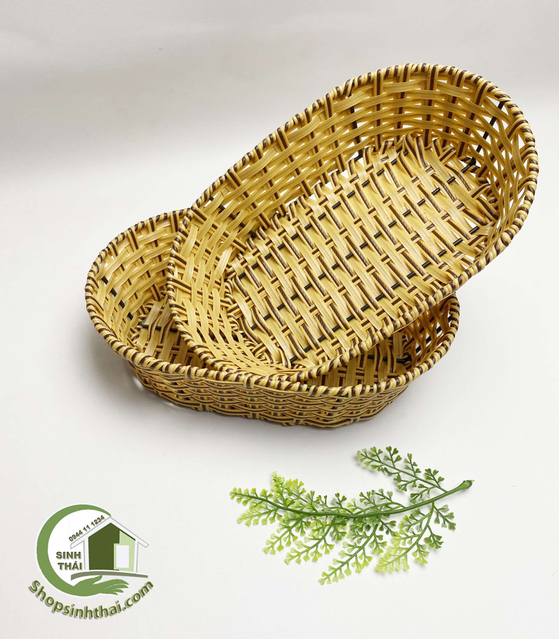 [HCM]Rổ mây đan hình oval - khay nhựa bầu giả mây 24x16x6cm