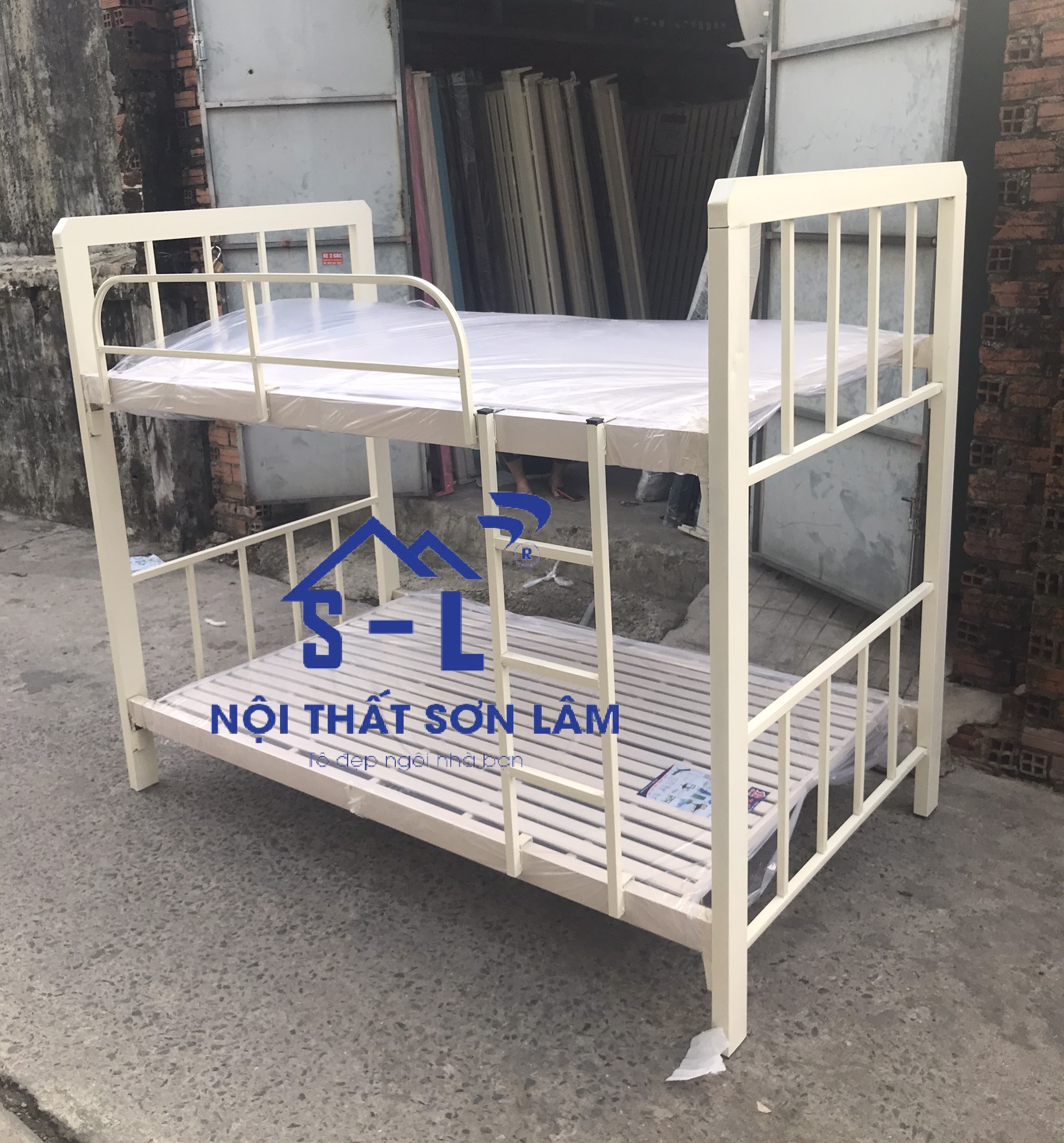 GIƯỜNG TẦNG SẮT HỘP 4X8 NGANG 1M2 X 2M GIÁ RẺ FREESHIP HCM (Sơn lâm 0904367479)