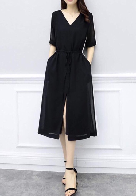 Đầm đen phối trắng rút eo