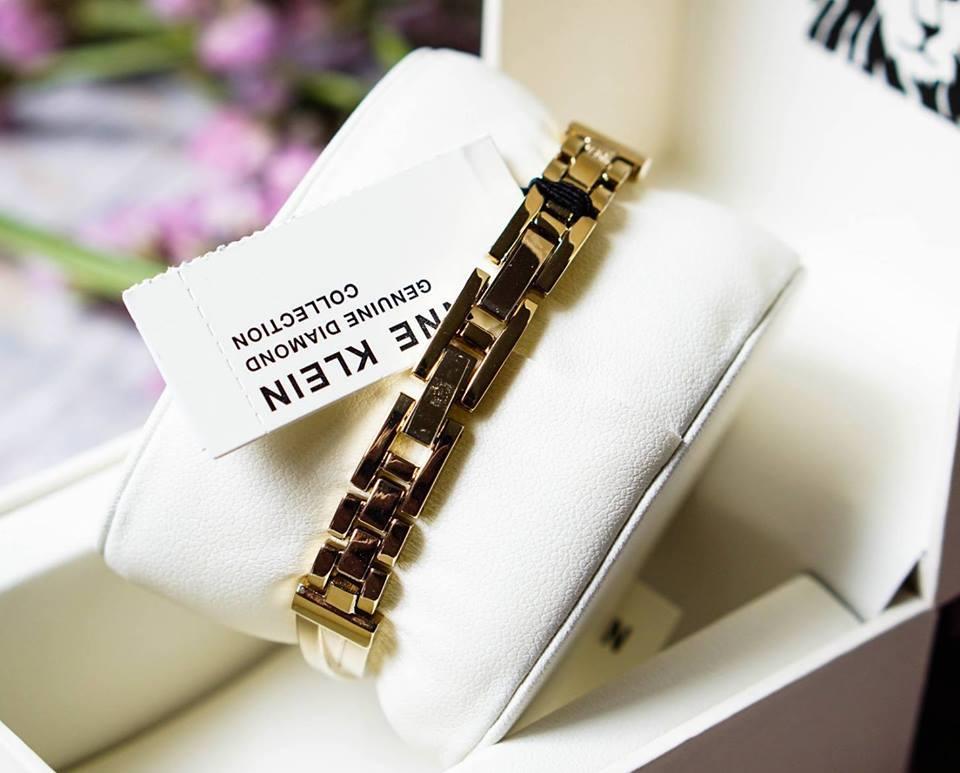 Đồng hồ Anne Klein