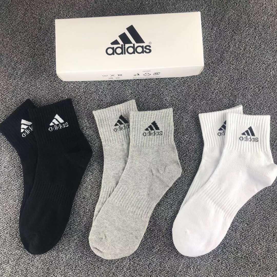 Tất Vớ Cổ Lửng Adidas phong cách