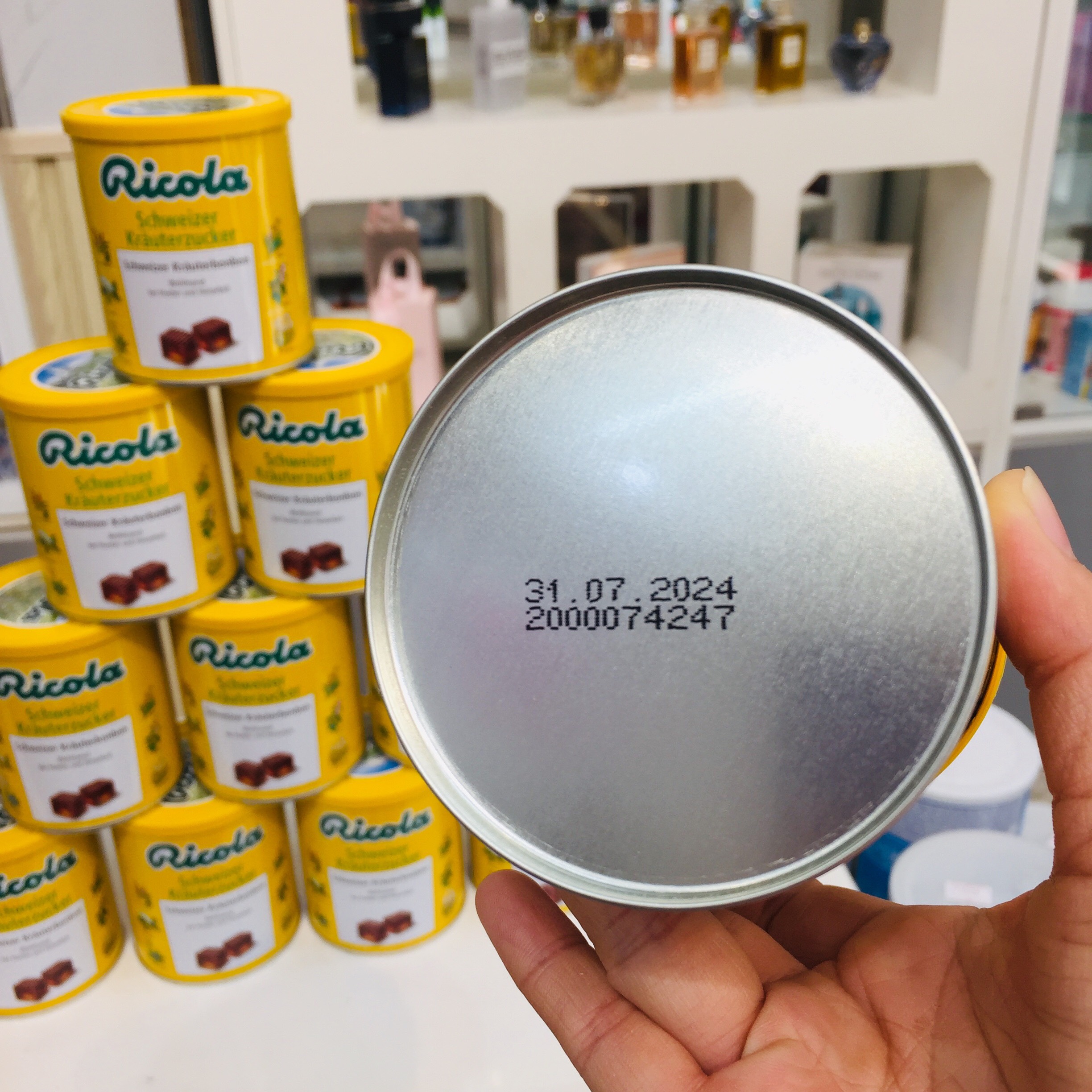 Kẹo Thảo Mộc Trị Ho Original Herb Ricola