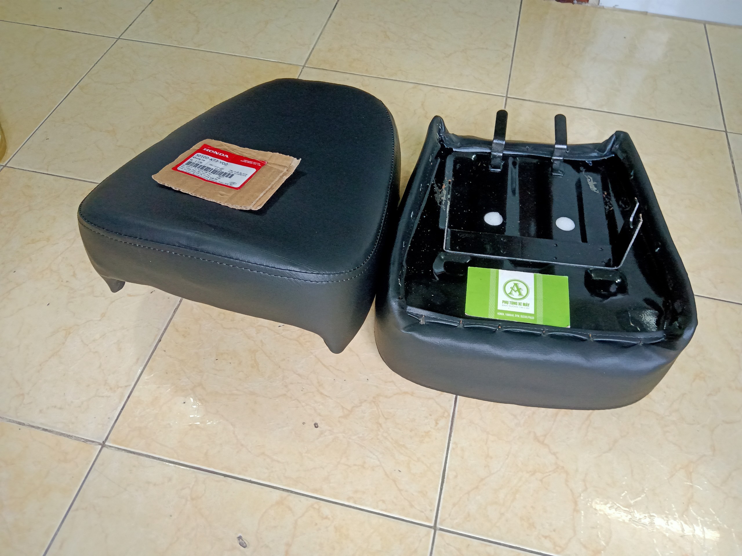 Yên xe ba gác ( xe lôi ) 2 chân hàng cao cấp 2kg