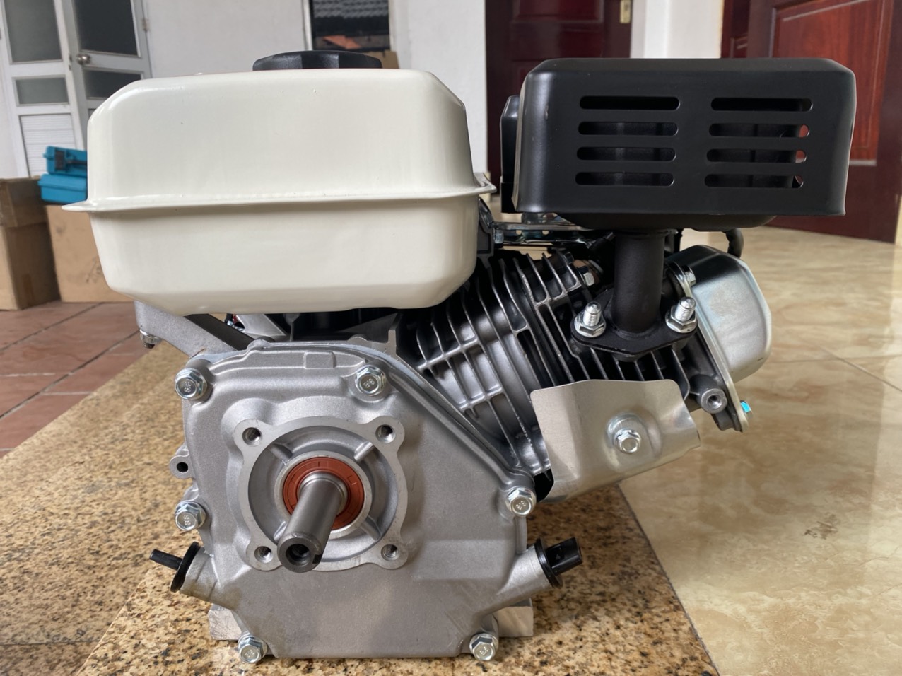 Động cơ xăng GX200