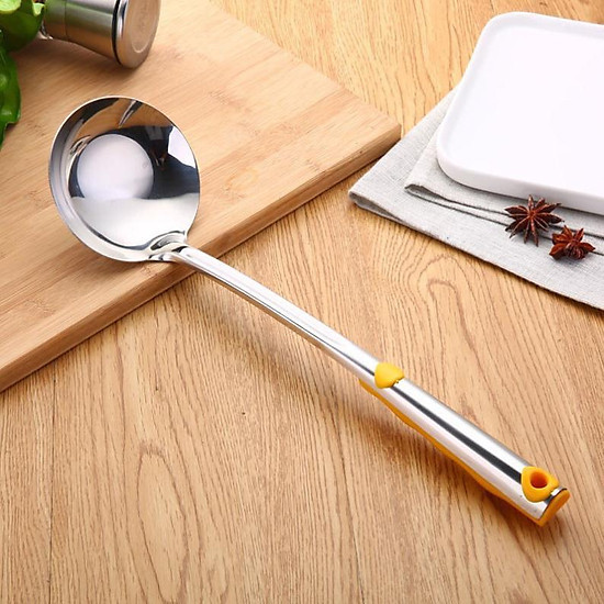 Vá Canh Inox Cán Nhựa Chống Nóng Size Lớn