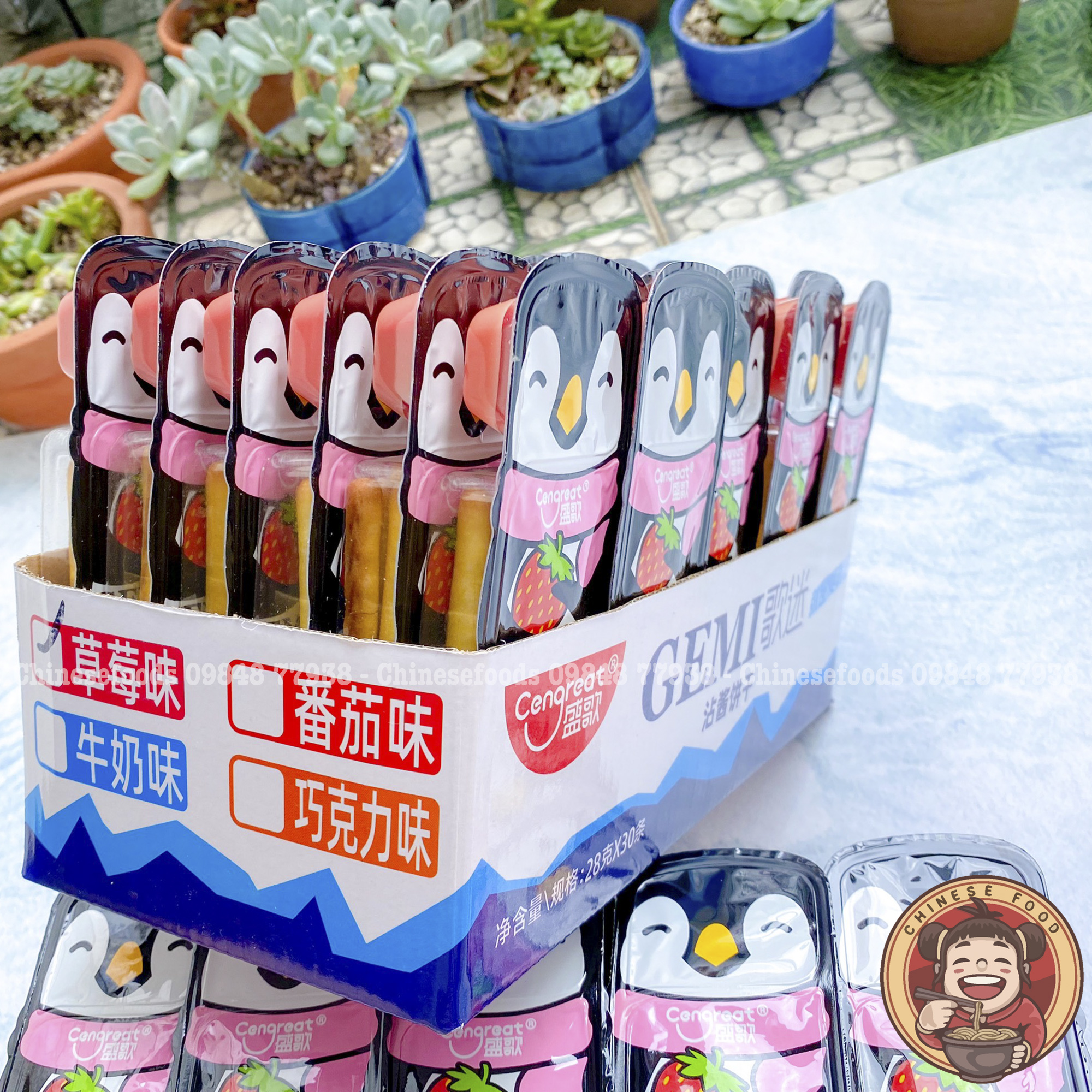 Bánh que chấm Socola Vani Dâu hình Chim cánh cụt