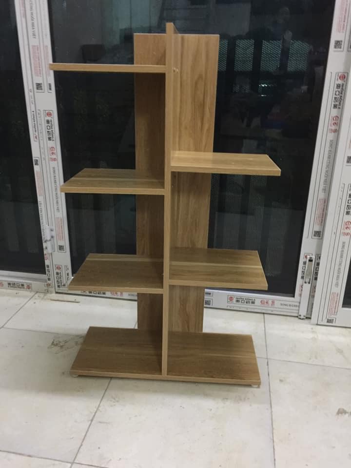 KỆ SÁCH VÂN GỖ VUÔNG 5 TẦNG ( HINH VUÔNG )