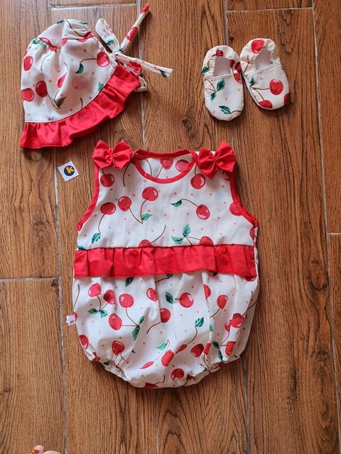 [HCM]Váy Hello Kitty 4 Chi Tiết