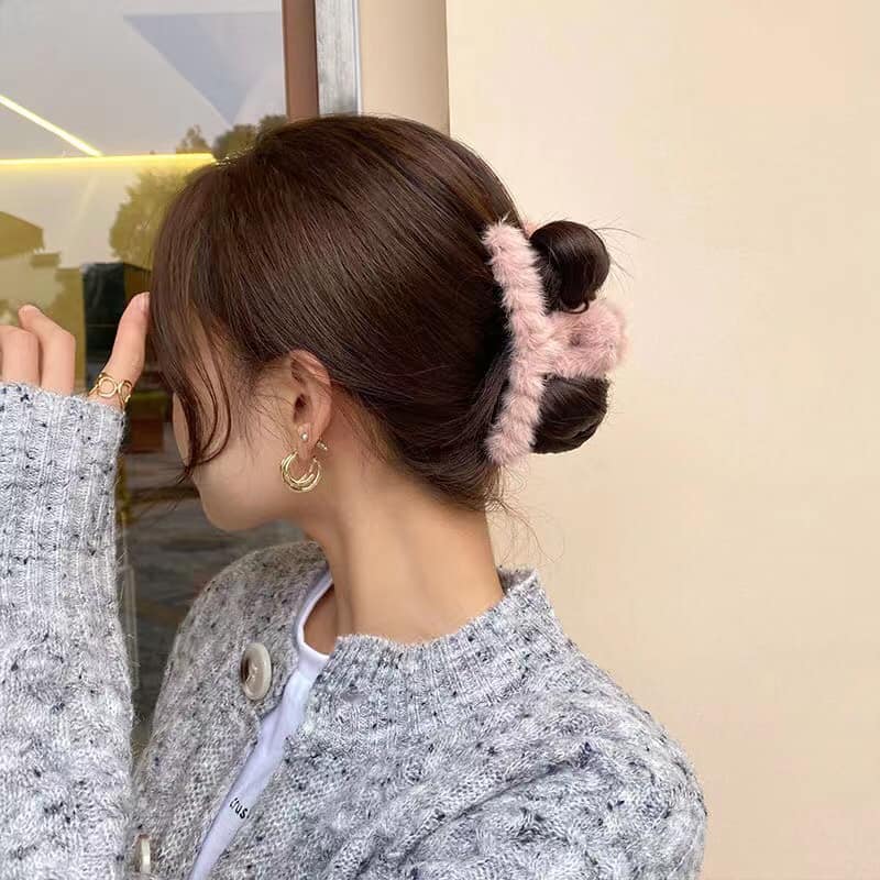 KẸP TÓC HÀM CÁ MẬP DẠNG LÔNG XÙ NHIỀU MÀU