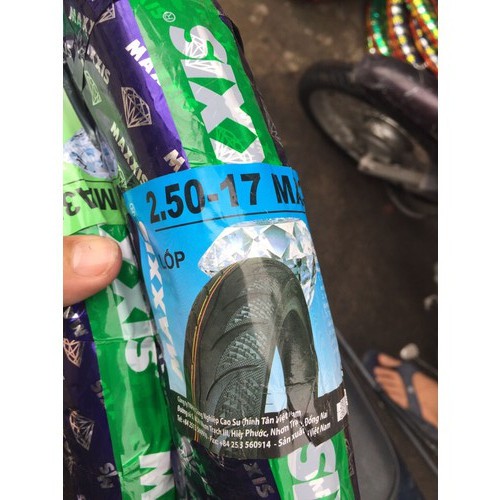 Cặp vỏ xe Maxxis 2 25 17 và 2 50 17