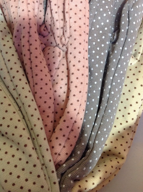 Bao tay thun Cotton chấm bi
