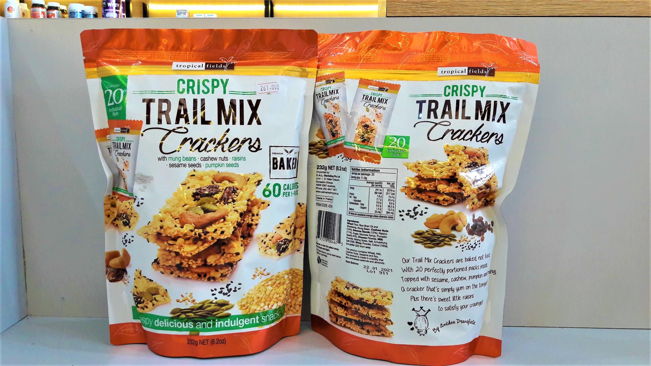 Bánh Crispy Trail Mix Crackers của Úc