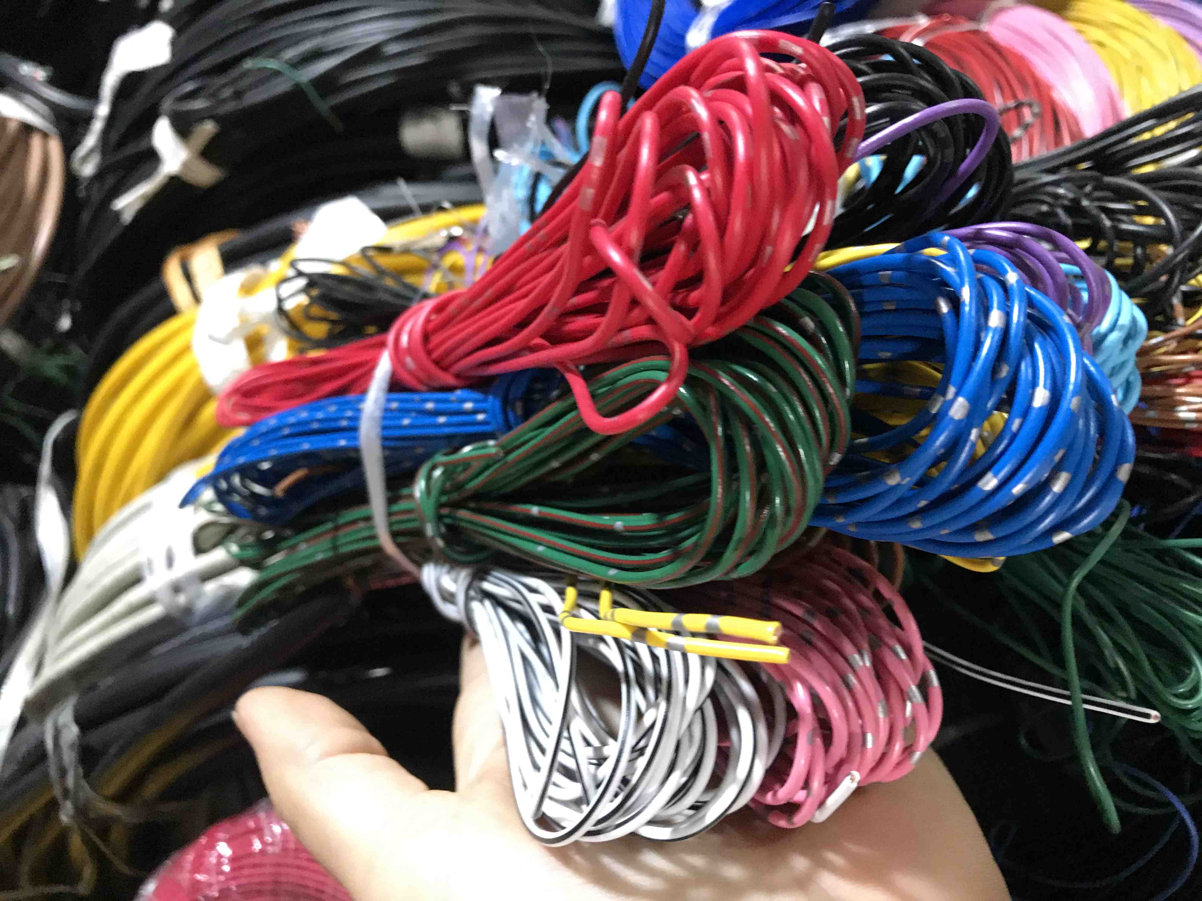 set 5 cuộn dây điện lõi 05 nhật 10m 1 cuộn - 5 cuộn dây 05 nhật