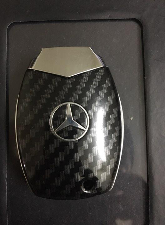 Bao da chìa khóa cacbon xe Mercedes