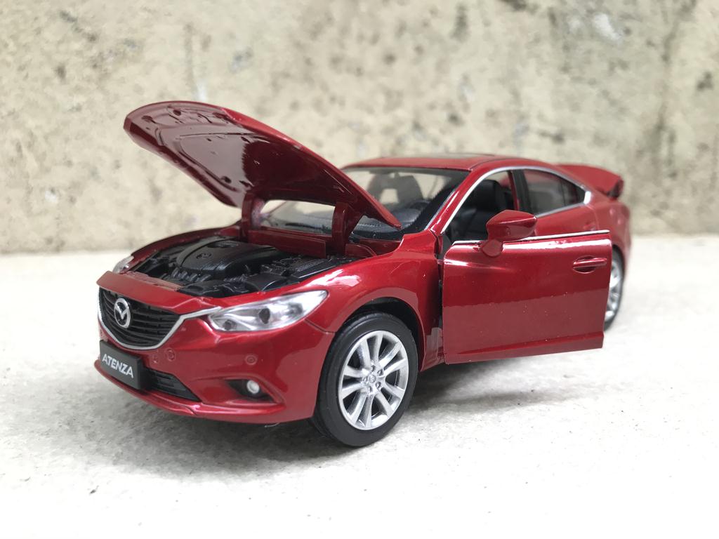 [HCM]Mô hình xe ô tô MAZDA 6 - 1:32