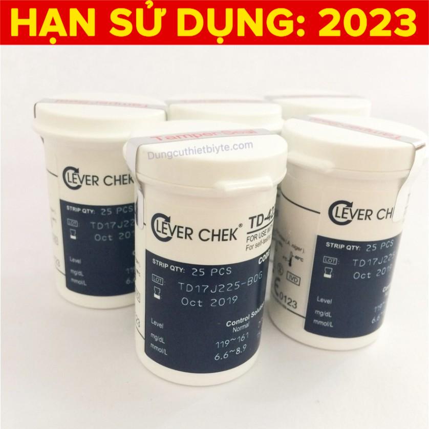 COMBO 5 lọ Que thử đường huyết Clever Chek TD 4230 (Hộp 25 que)